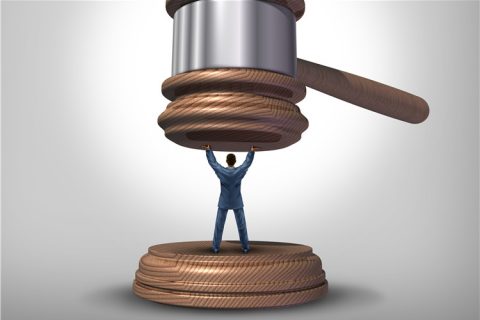 开公司要不要请律师